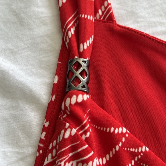 Market and Spruce Red Dress - Picture 4 of 8